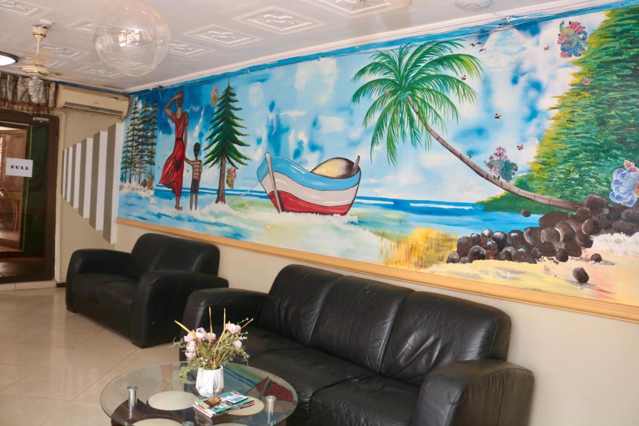 Airport Side Hotel Accra Kültér fotó