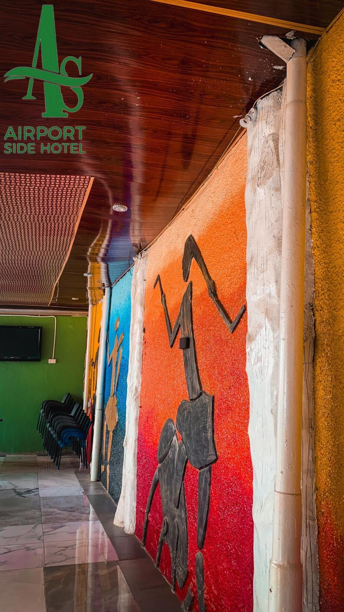 Airport Side Hotel Accra Kültér fotó